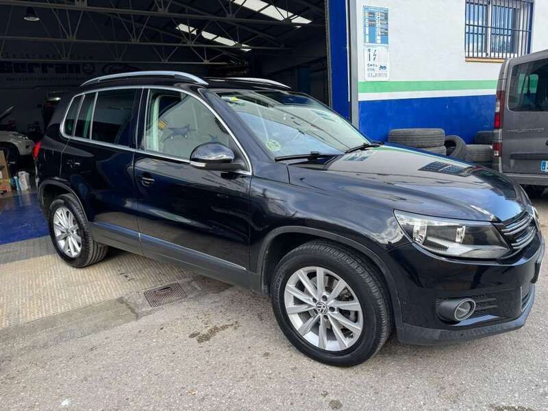 Negro Usado 2013 VW Tiguan Advance SUV | 14.999 € (Precio justo) - Imagen 1/4