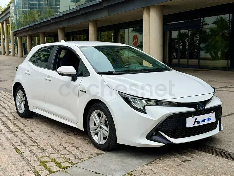Usado Toyota Corolla Business Edition 122 CV (89 kW) 2021 Blanco Berlina