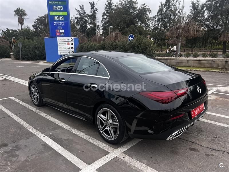 Usado Mercedes CLA180 136 CV (100 kW) 2024 Negro Berlina