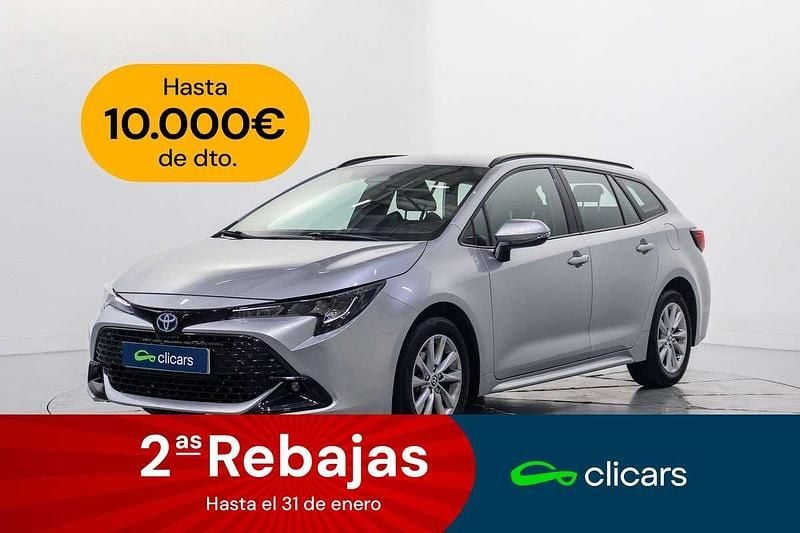 Usado Toyota Corolla Active 140 CV (102 kW) 2024 Plateado Familiar