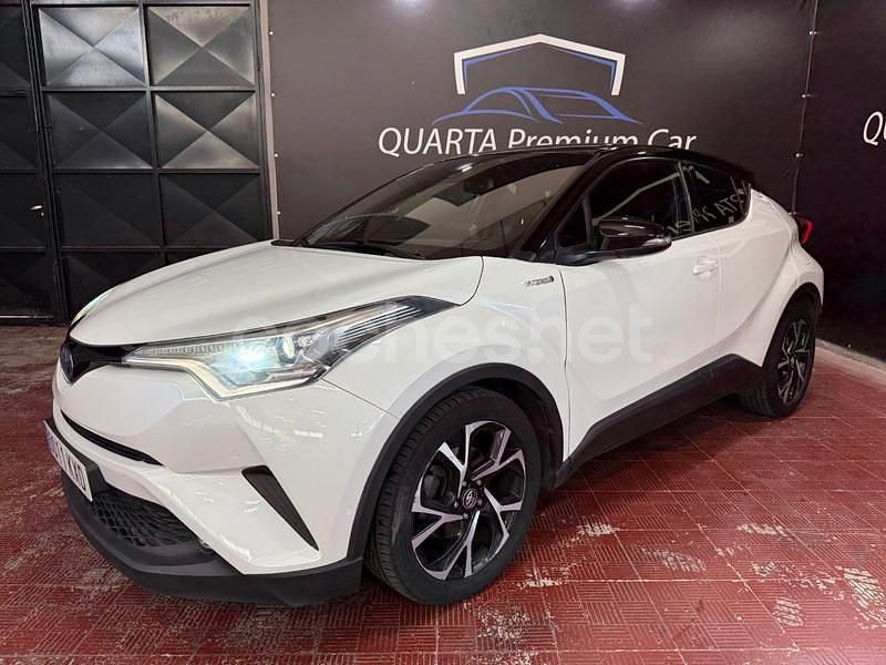 Begagnad Toyota C-HR Advance 184 HK (135 kW) 2019 Vit SUV