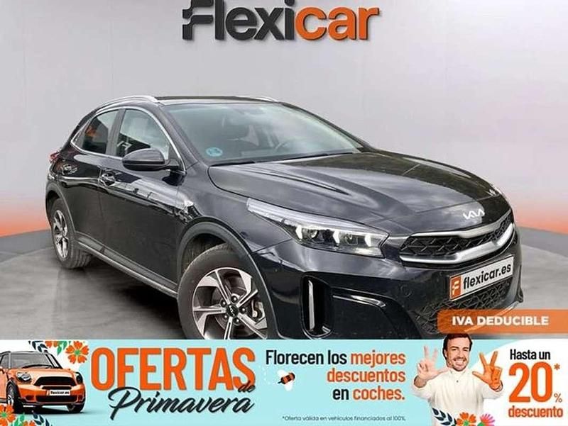 Usado Kia XCeed 120 CV (88 kW) 2023 Negro SUV