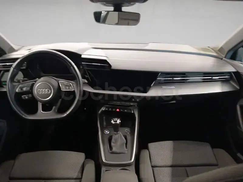 Usado Audi A3 S-Line 110 CV (80 kW) 2023 Azul Berlina