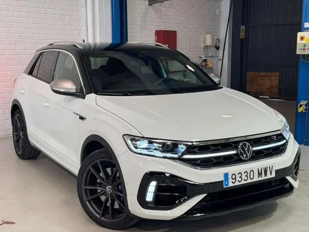 Usado VW T-Roc R 300 CV (220 kW) 2025 Blanco SUV