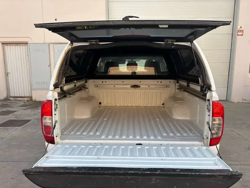 Usado Nissan Navara Acenta 163 CV (119 kW) 2019 Blanco Pickup/Camioneta