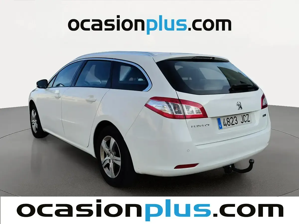 Usado Peugeot 508 Active 115 CV (84 kW) 2015 Blanco Familiar