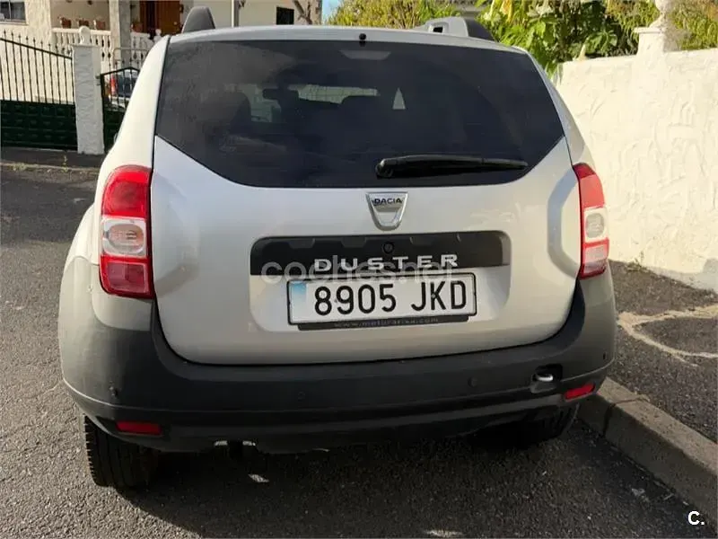 Usado Dacia Duster Ambiance 90 CV (66 kW) 2015 Gris / plata SUV