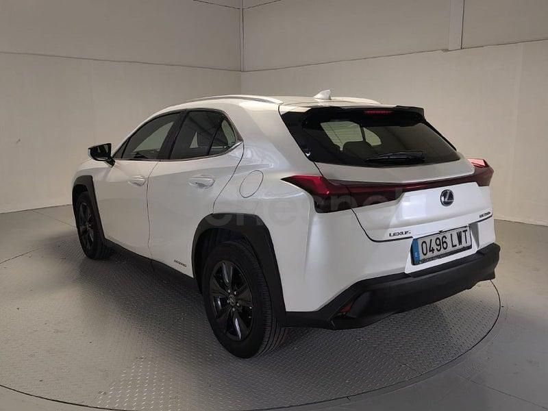 Usado Lexus UX Business Edition 184 CV (135 kW) 2022 Blanco SUV