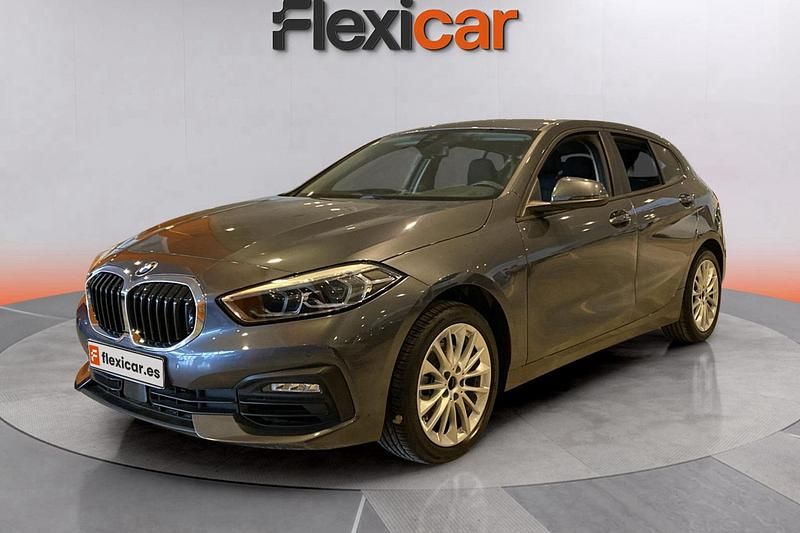 Usado BMW 118 140 CV (102 kW) 2020 Gris Utilitario