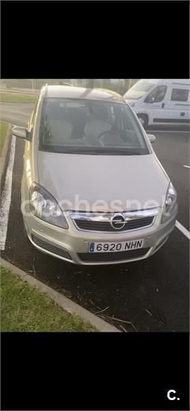 Beige Usado 2005 Opel Zafira Essentia Monovolumen | 3500 € (Precio justo) - Imagen 1/1