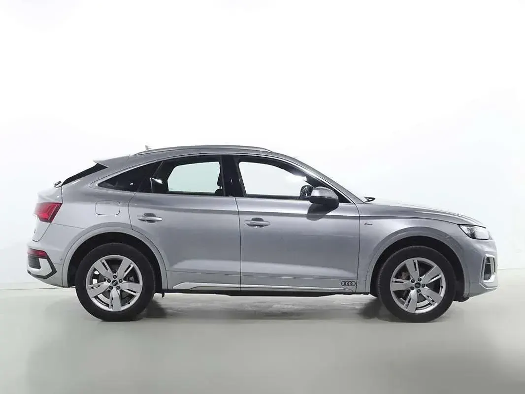 Usado Audi Q5 Sportback S-Line 204 CV (150 kW) 2022 Plateado SUV