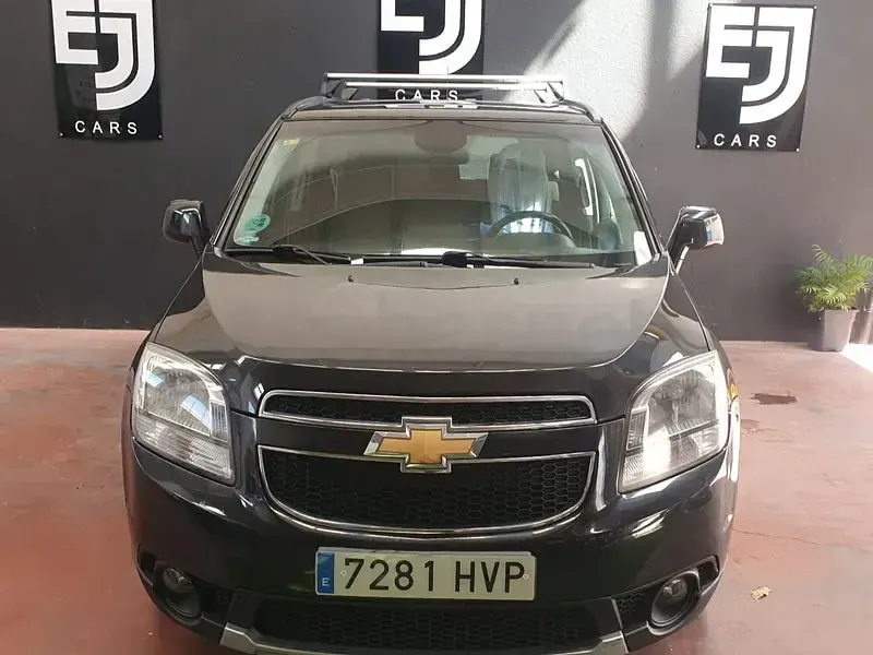 Usado Chevrolet Orlando LTZ 141 CV (103 kW) 2014 Negro Monovolumen
