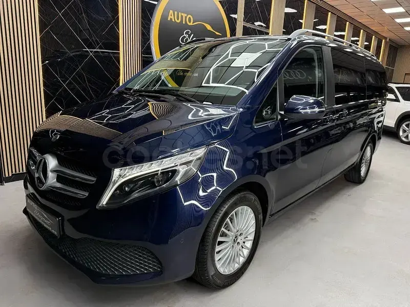 Usado Mercedes V220 Exclusive 163 CV (119 kW) 2020 Azul Monovolumen