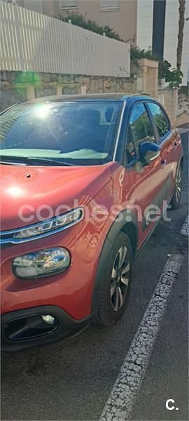 Usado Citroën C3 Live 82 CV (60 kW) 2019 Rojo Utilitario