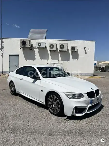 Usado BMW 320 184 CV (135 kW) 2012 Blanco Coupe