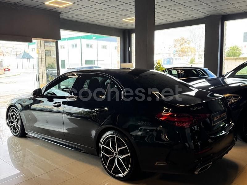 Usado Mercedes C300e 265 CV (194 kW) 2023 Negro Berlina