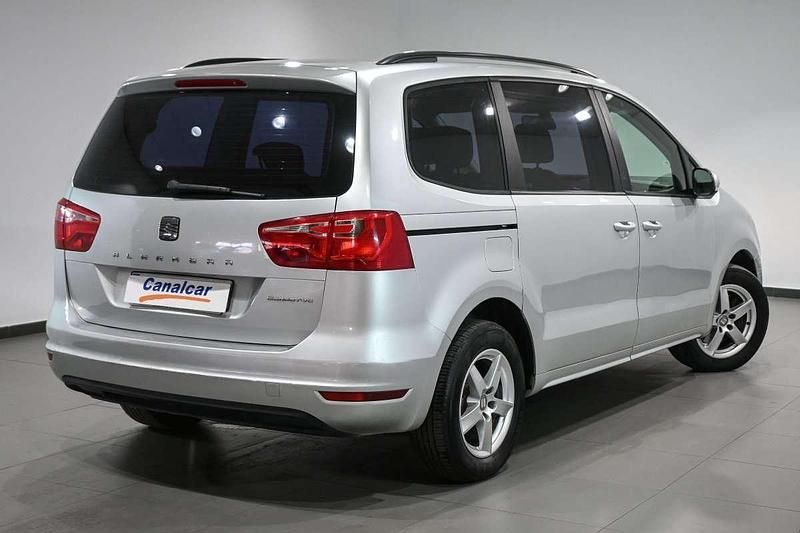 Usado Seat Alhambra Style 140 CV (102 kW) 2014 Gris Monovolumen