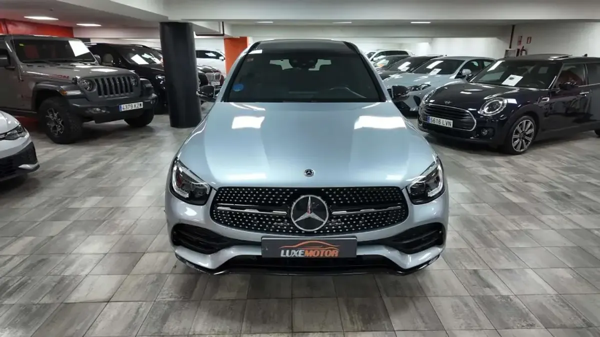 Usado Mercedes GLC300e 306 CV (225 kW) 2021 Gris SUV