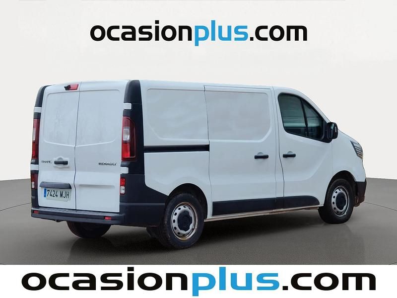 Usado Renault Trafic 130 CV (95 kW) 2023 Blanco Monovolumen