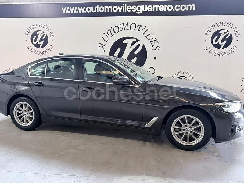 Usado BMW 520 190 CV (139 kW) 2023 Negro Berlina