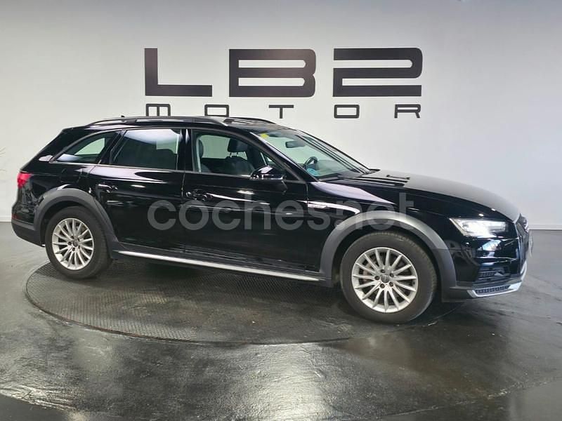 Usado Audi A4 Allroad Comfort 218 CV (160 kW) 2017 Negro Familiar