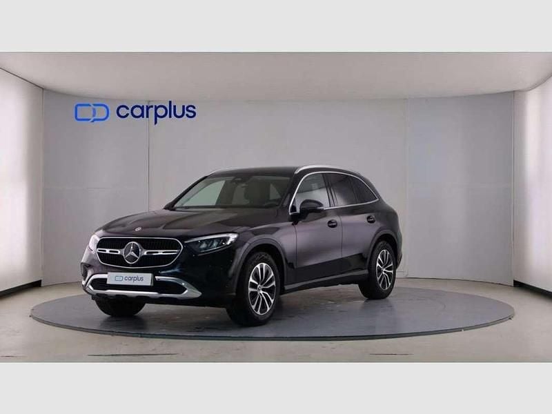 Usado Mercedes GLC200 204 CV (150 kW) 2025 Negro SUV