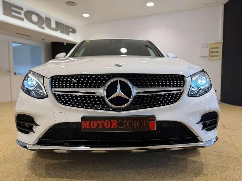 Usado Mercedes GLC220 170 CV (125 kW) 2019 Plateado Coupe