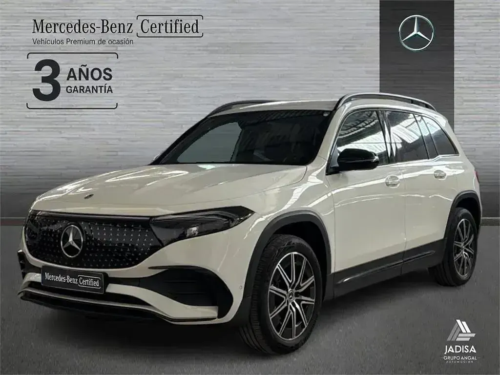 Usado Mercedes EQB300 167 kW (228 CV) 2025 Blanco polar SUV