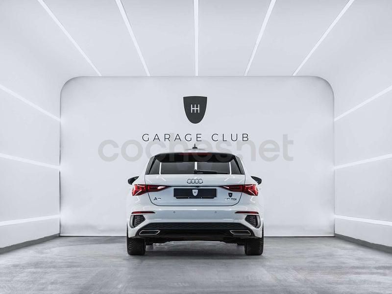Usado Audi A3 S-Line 116 CV (85 kW) 2021 Blanco Berlina