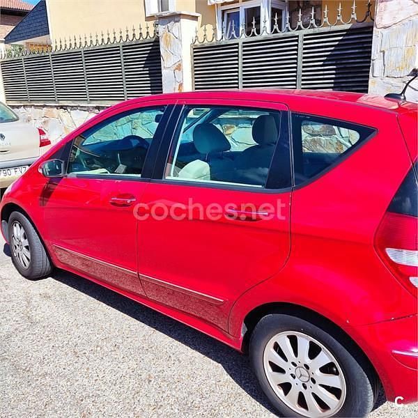 Rojo Usado 2006 Mercedes A150 Elegance Monovolumen | 5000 € (Precio justo) - Imagen 1/3
