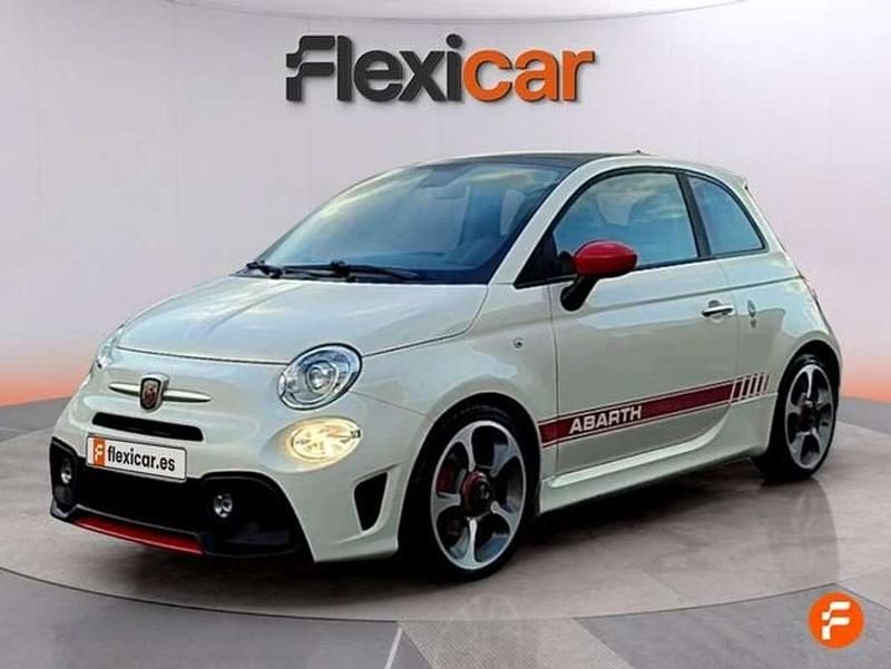 Usado Abarth 595 Turismo 159 CV (116 kW) 2019 Blanco Utilitario