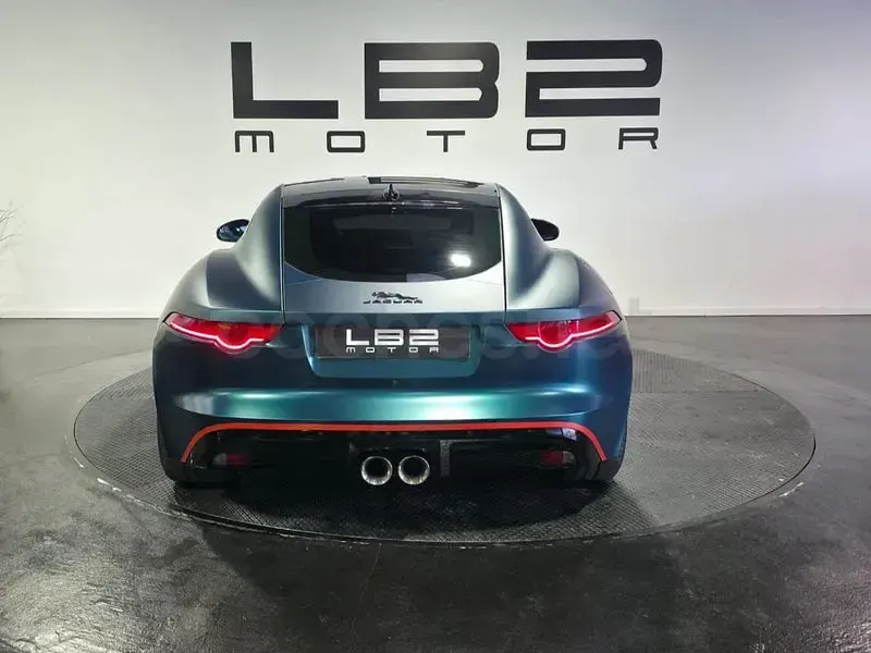 Usado Jaguar F-Type 381 CV (280 kW) 2016 Verde Coupe
