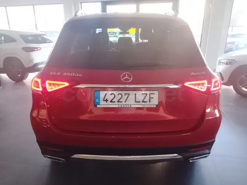 Usado Mercedes GLE350 320 CV (235 kW) 2022 Granate SUV
