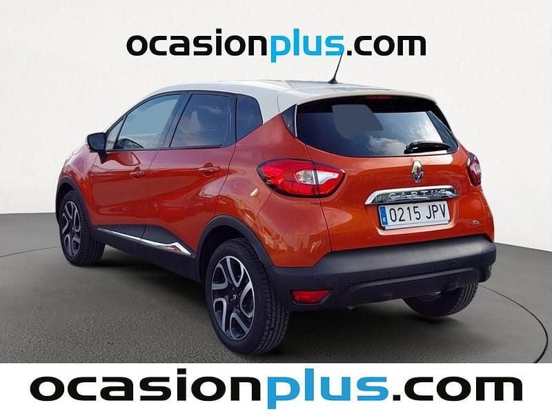 Usado Renault Captur Zen 90 CV (66 kW) 2016 Naranja SUV