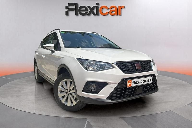 Blanco Usado 2019 Seat Arona Reference SUV | 13.290 € (Precio justo) - Imagen 1/4