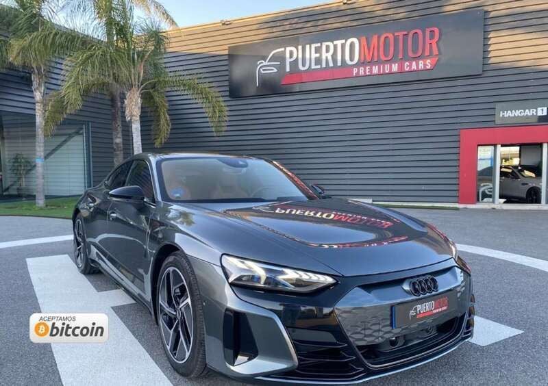 Usado Audi e-tron GT quattro Ambiente 430 kW (585 CV) 2022 Negro Berlina