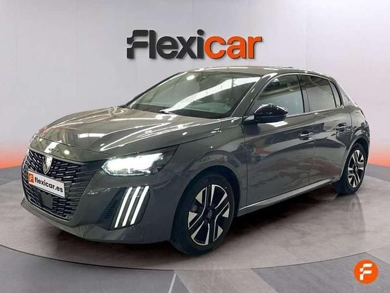 Usado Peugeot 208 Allure 101 CV (74 kW) 2025 Gris Utilitario