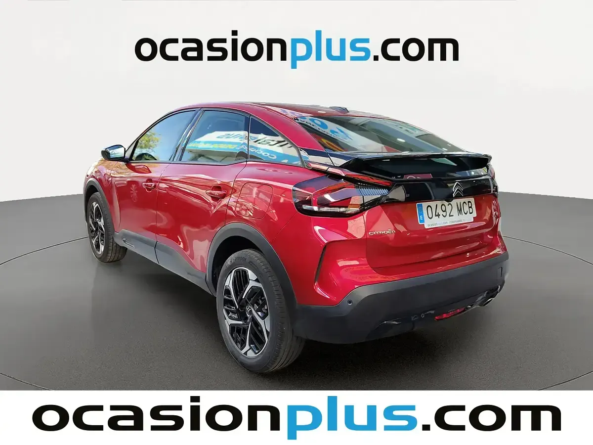 Usado Citroën C4 Feel 131 CV (96 kW) 2022 Rojo SUV