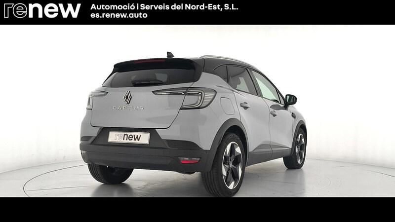 Usado Renault Captur Techno 100 CV (73 kW) 2025 Gris SUV