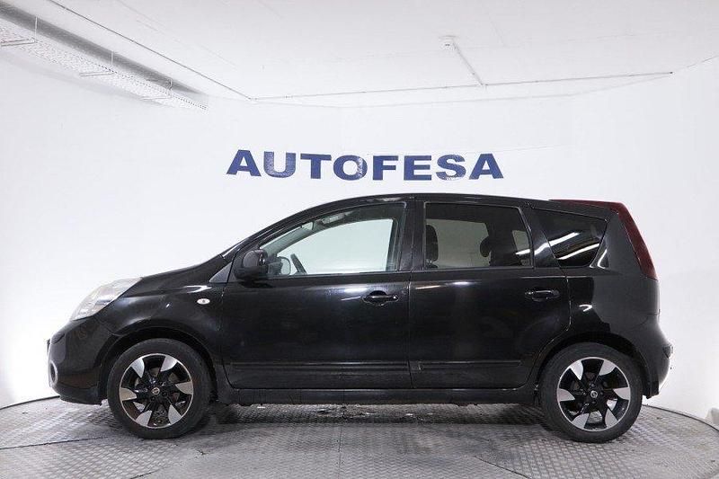 Begagnad Nissan Note Tekna 90 HK (66 kW) 2013 Negra Halvkombi