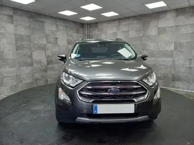 Usado Ford Ecosport Titanium 125 CV (91 kW) 2023 Gris SUV