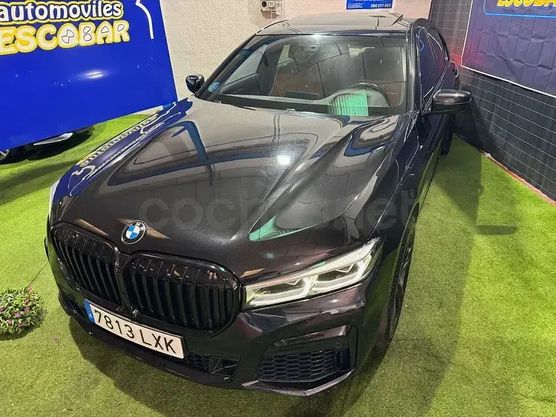 Usado BMW 740 340 CV (250 kW) 2022 Negro Berlina