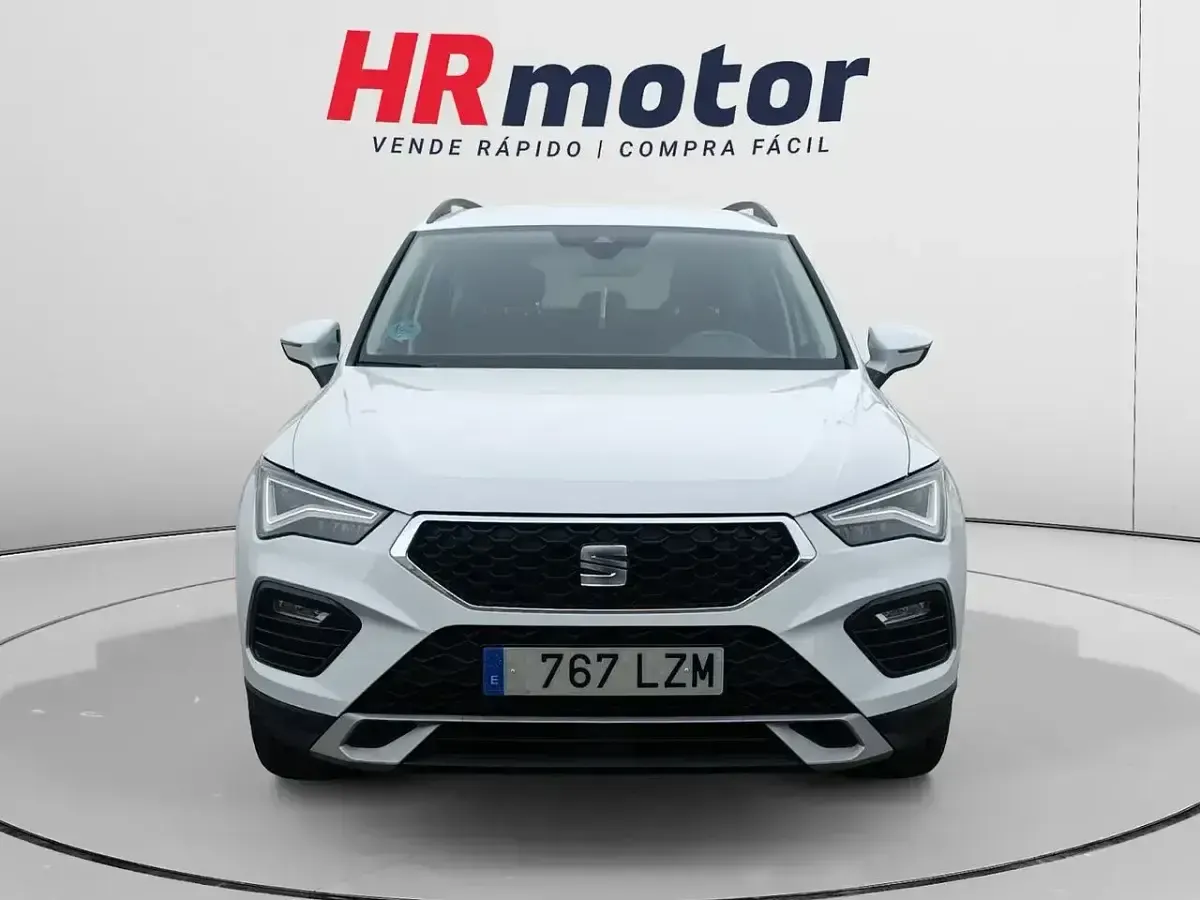 Usado Seat Ateca Style 150 CV (110 kW) 2022 Blanco SUV