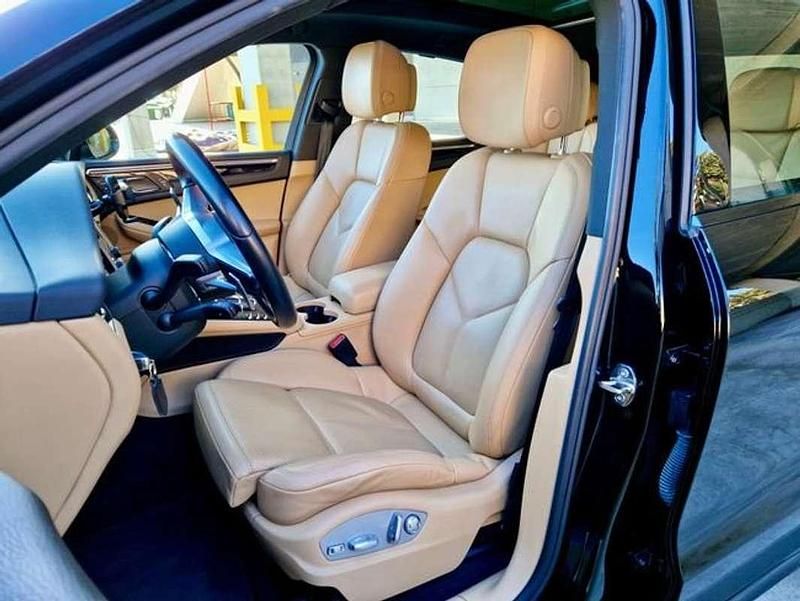 Usado Porsche Macan S 344 CV (253 kW) 2016 Negro SUV