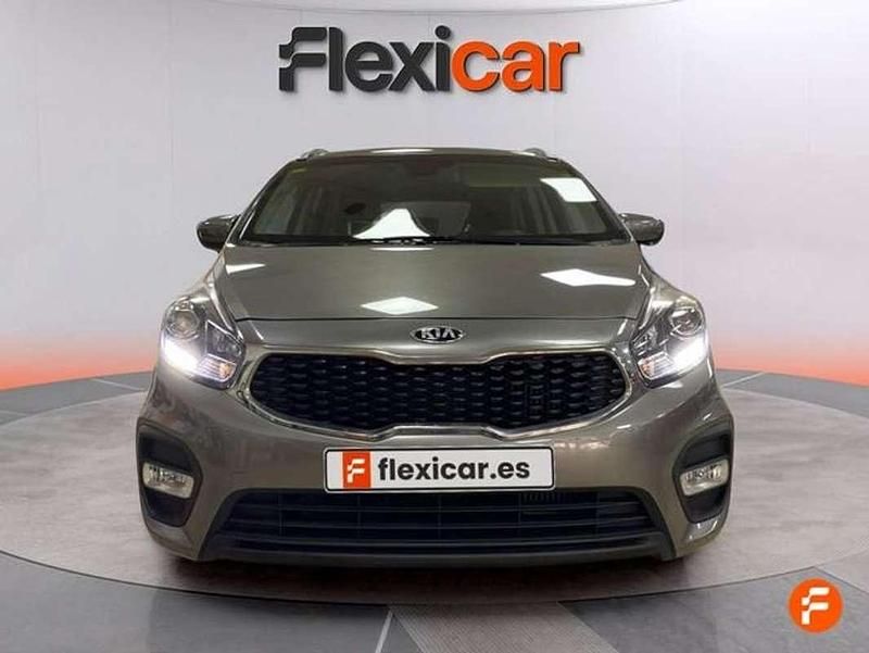 Usado Kia Carens 116 CV (85 kW) 2018 Gris Monovolumen