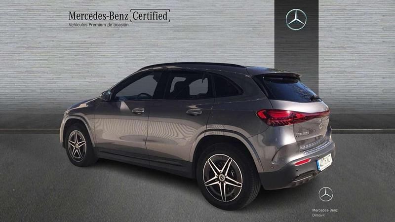 Usado Mercedes EQA250+ 139 kW (190 CV) 2025 Gris SUV