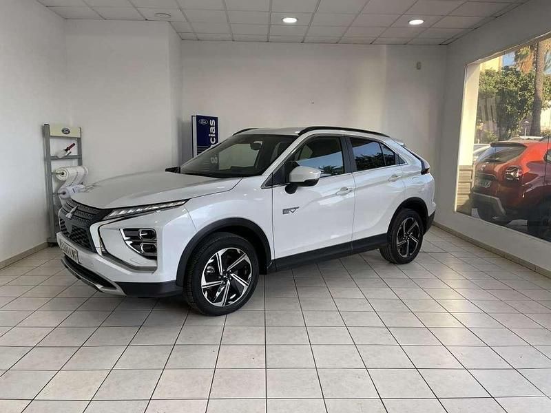Blanco Usado 2022 Mitsubishi Eclipse Cross SUV | 22.500 € (Un poco caro) - Imagen 1/4