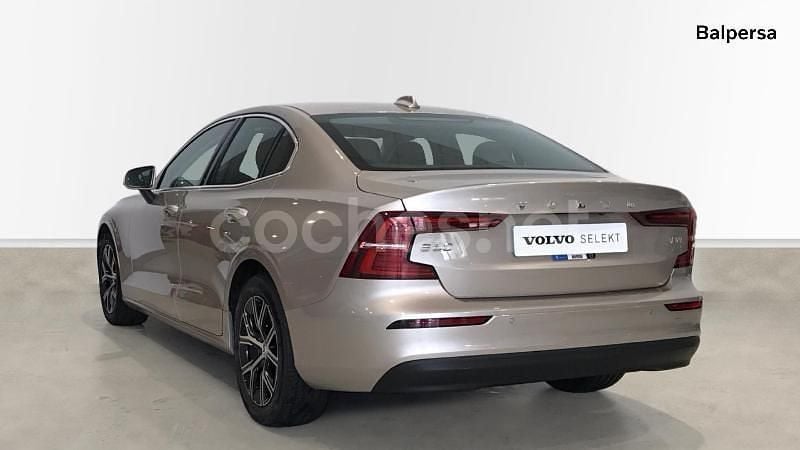 Usado Volvo S60 Core 197 CV (144 kW) 2024 Beige Berlina