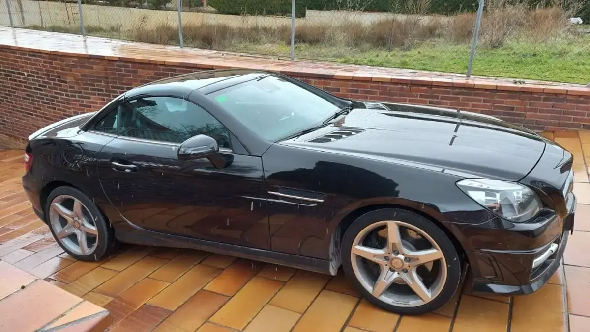 Usado Mercedes SLK200 184 CV (135 kW) 2016 Negro Descapotable