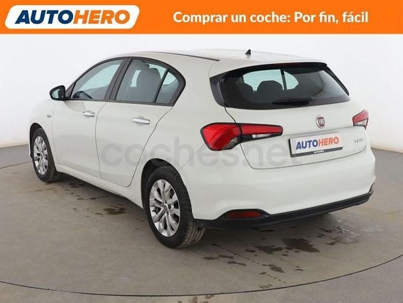 Usado Fiat Tipo Easy 95 CV (69 kW) 2017 Blanco Berlina